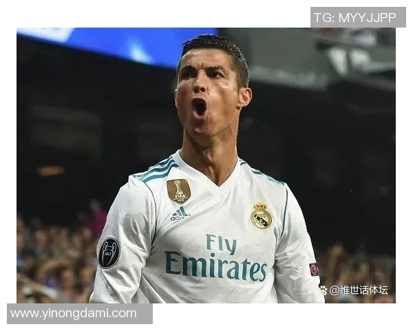 足球七号球衣传奇人物盘点:从贝克汉姆到C罗的辉煌历程 足球七号球衣传奇人物盘点:从贝克汉姆到C罗的辉煌历程